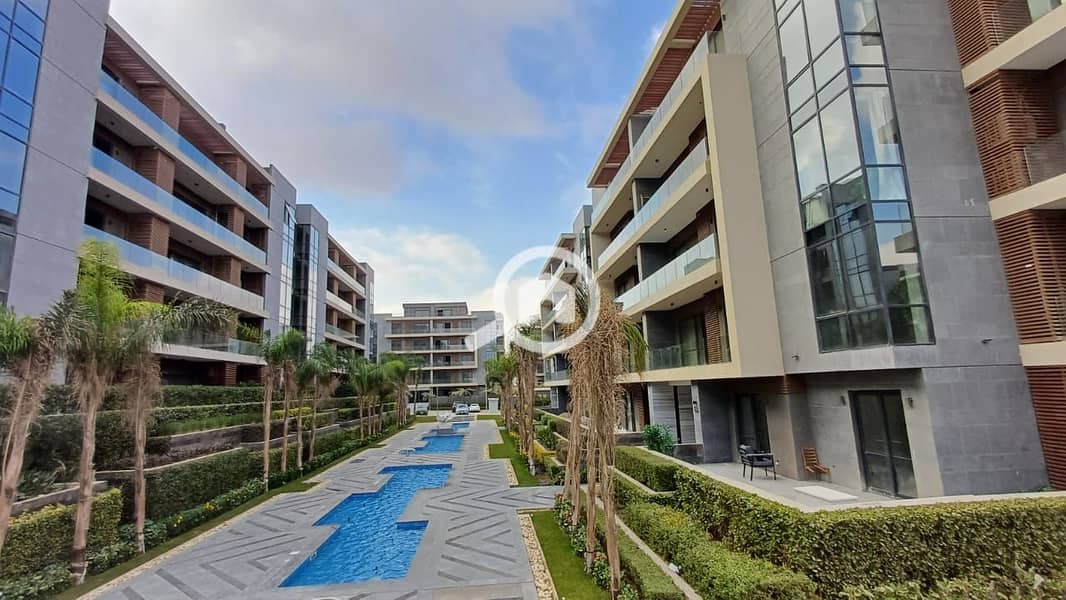 12 9ac4a602-c76e-420f-9cc0-c79acfd74f40. jpg