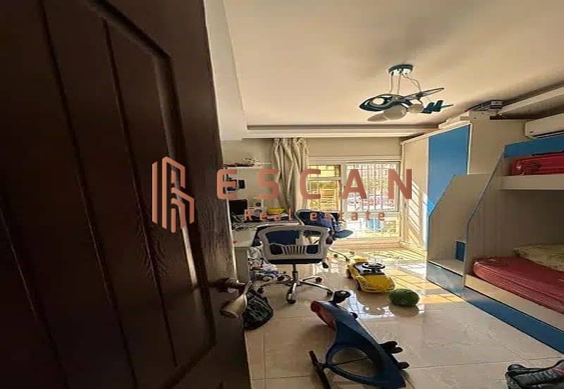 4 87106884-800x600_800x600. jpg