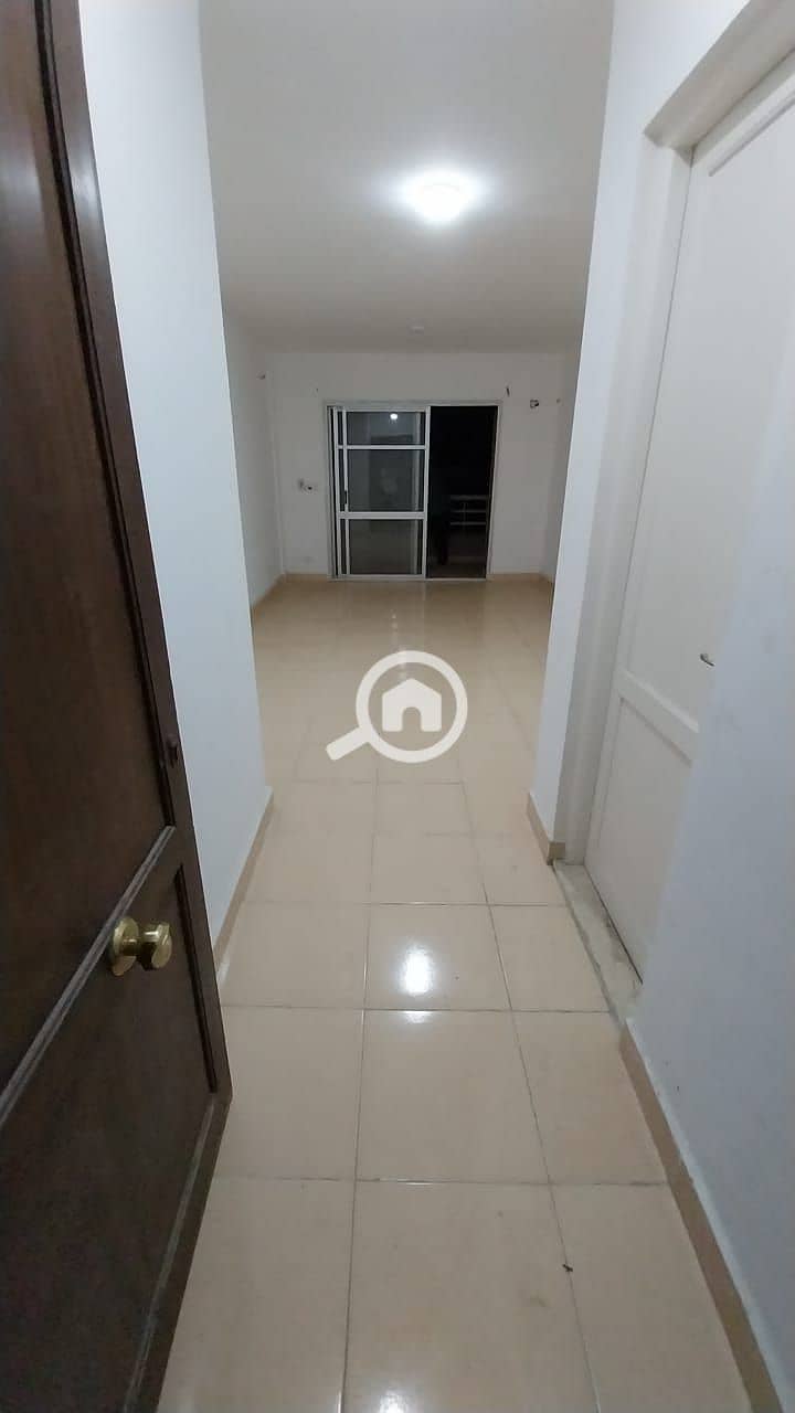 2 WhatsApp Image 2025-11-10 at 13.08. 47_f5a8ac7f. jpg