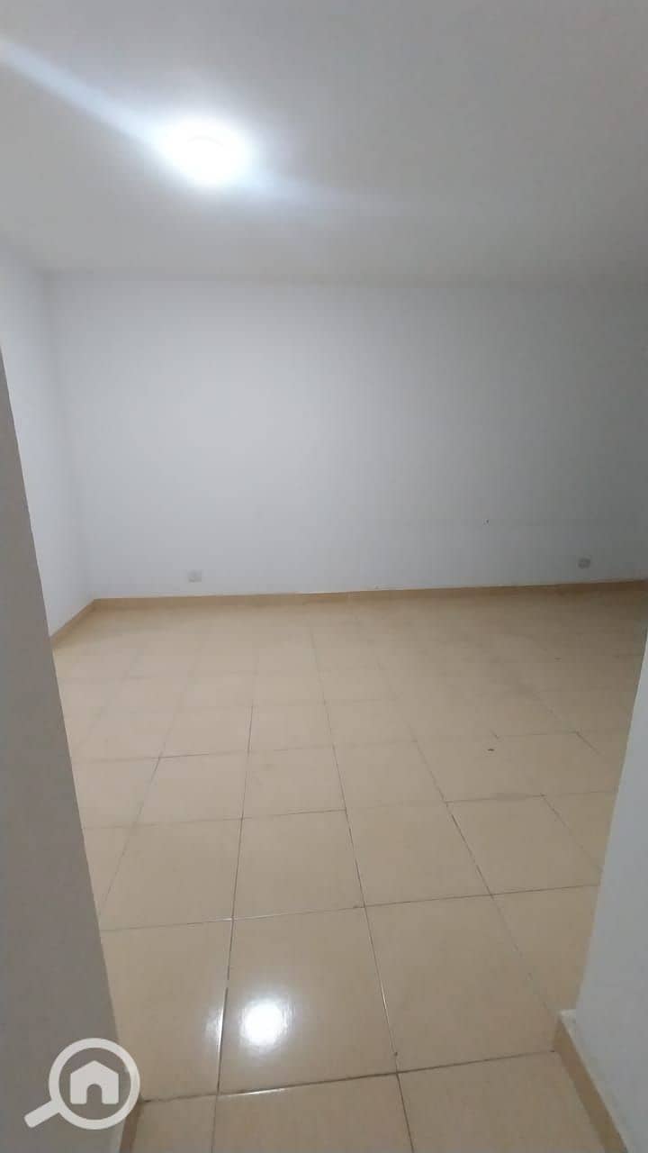 6 WhatsApp Image 2025-11-10 at 13.08. 47_e5d0270b. jpg