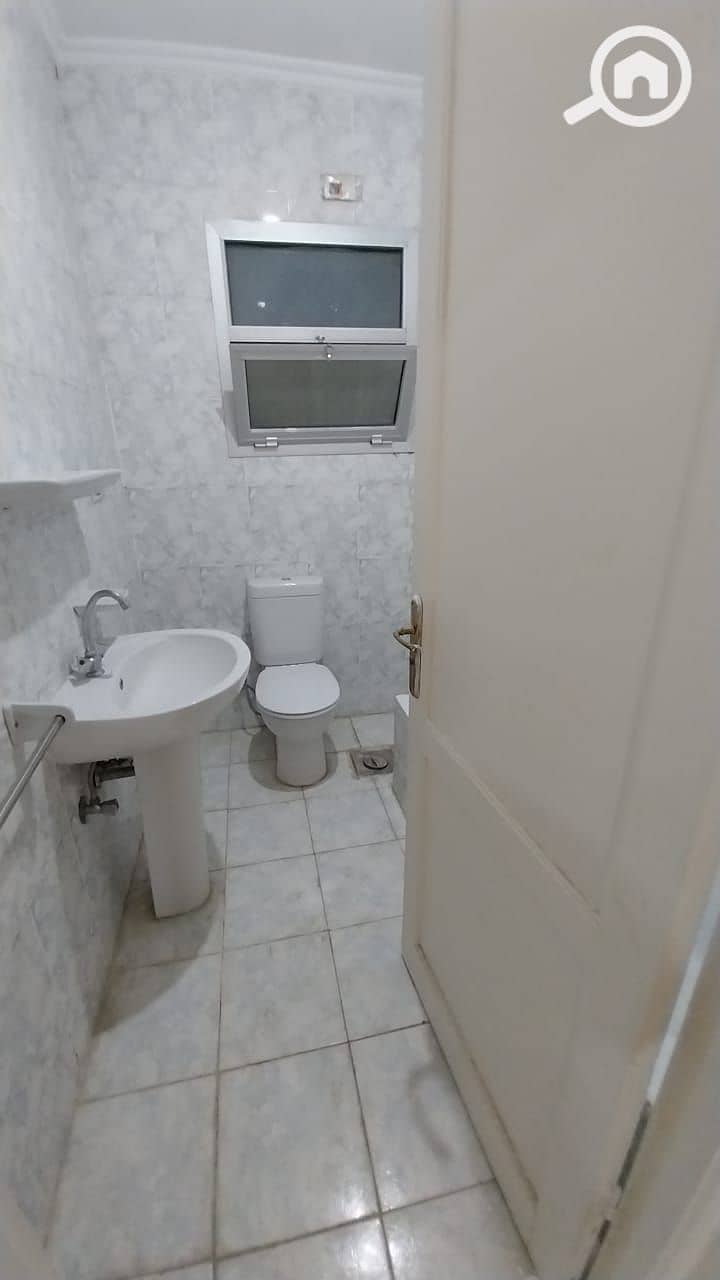 10 WhatsApp Image 2025-11-10 at 13.08. 45_507958f5. jpg