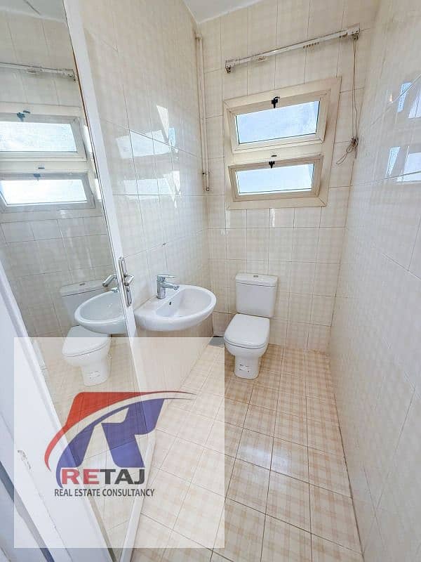 8 WhatsApp Image 2025-11-10 at 9.49. 24 AM. jpeg