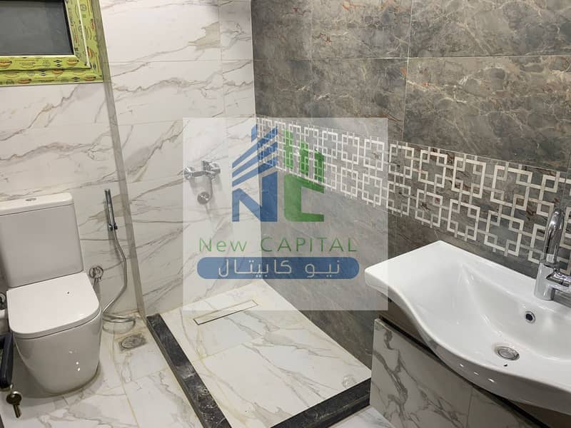 8 WhatsApp Image 2025-10-07 at 1.41. 39 PM (1). jpeg