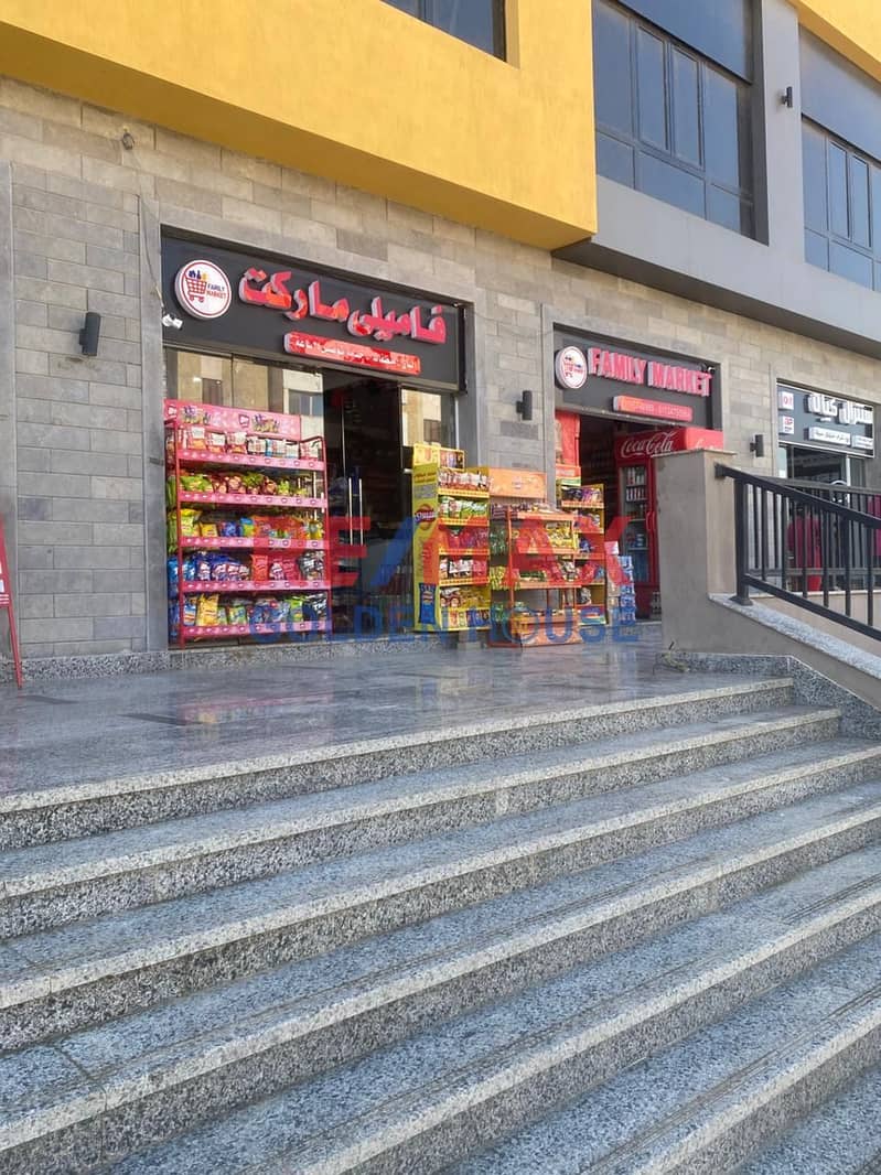 2 WhatsApp Image 2025-11-08 at 01.40. 59_15236256. jpg