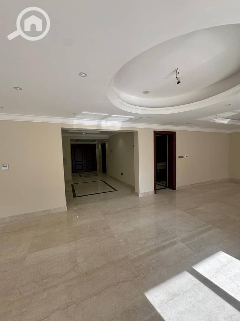 5 WhatsApp Image 2025-10-02 at 12.08. 52 AM (3). jpeg