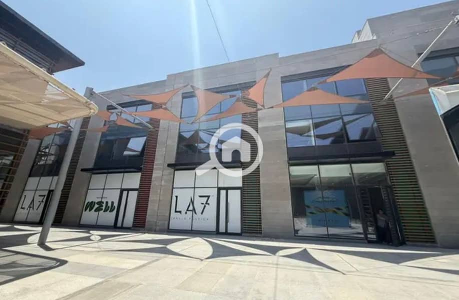 6 WhatsApp Image 2025-11-09 at 16.36. 53_8e7b8d8a. jpg