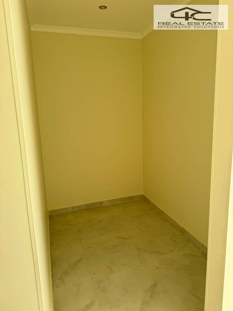 7 WhatsApp Image 2025-11-09 at 6.58. 25 AM (1). jpeg