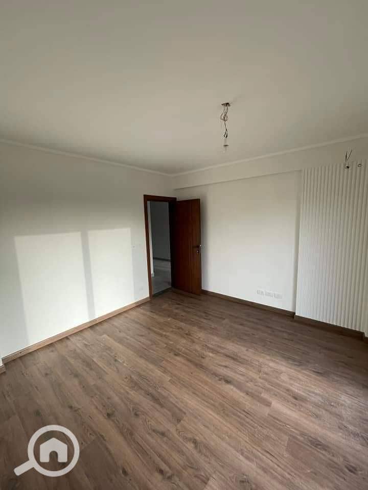 5 WhatsApp Image 2024-09-22 at 11.32. 47 AM (1). jpeg