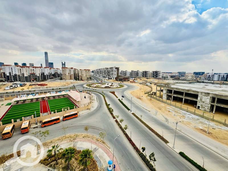 8 574572957_122191810652363331_4084123963248145453_n. jpg