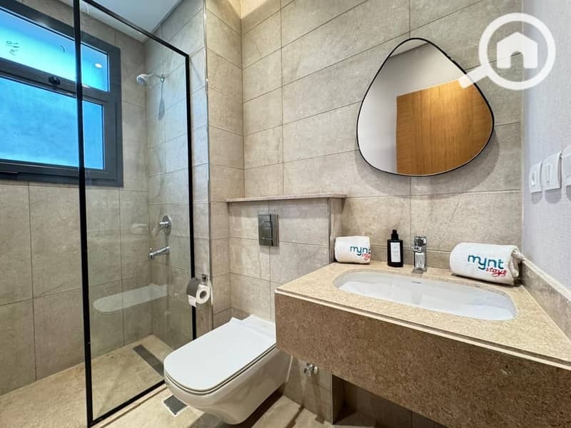 9 WhatsApp Image 2025-11-10 at 12.00. 47_d093caac. jpg