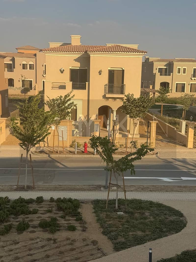 12 WhatsApp Image 2025-10-14 at 17.40. 08. jpeg