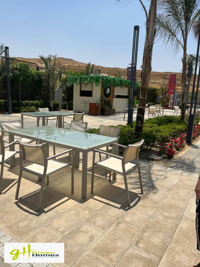 10 WhatsApp Image 2025-08-17 at 12.41. 25. jpeg