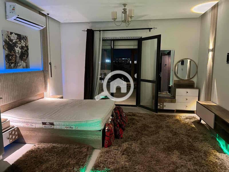 3 50BE1C9B-E9E4-4579-8D21-D405365DC4DA. jpg