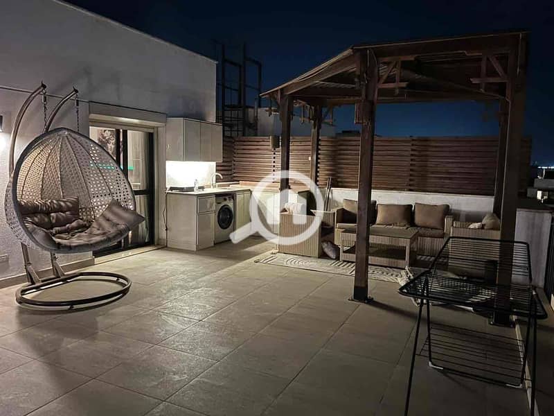 8 93e74c05-0c0f-41a0-a425-23af483311cd. jpg