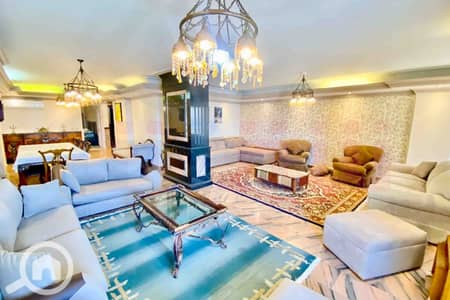 شقة 3 غرف نوم للايجار في لوران، الإسكندرية - IMG-20251108-WA0089. jpg