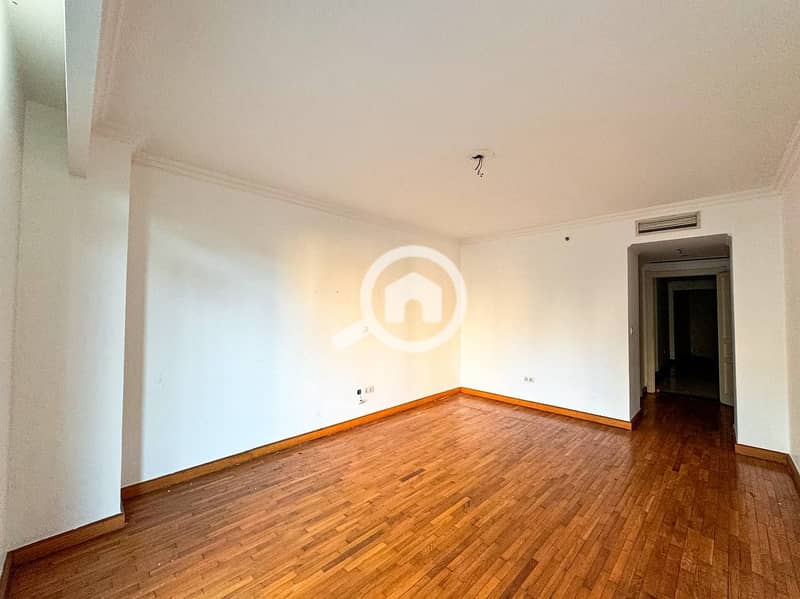 10 56cd2a9a-9658-4933-b67d-635d6fe9db44. jpeg