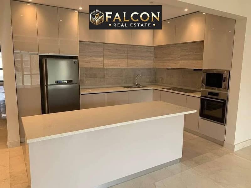 8 518309189_671339485954180_2725629444260797208_n. jpg