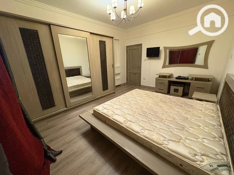 5 WhatsApp Image 2025-11-08 at 14.17. 18 (1). jpeg