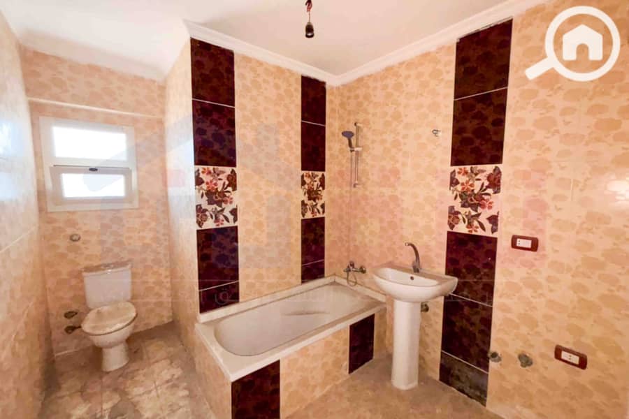 10 WhatsApp Image 2025-11-03 at 5.36. 13 PM (2). jpg