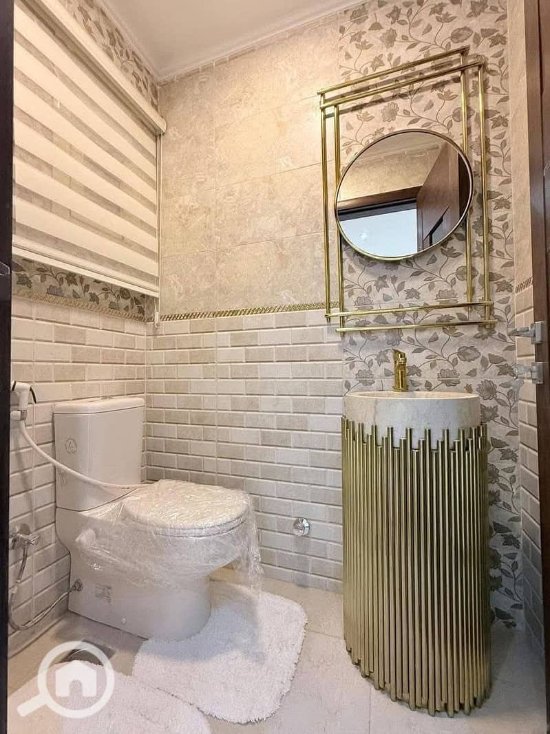 8 543039917_122122895030952550_8059525632522579612_n. jpg