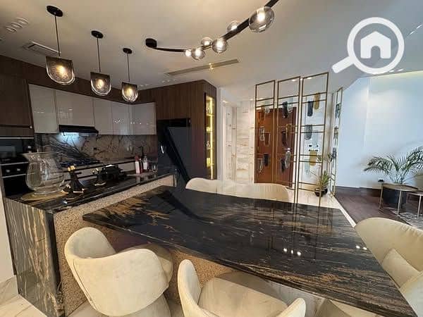 5 558282958_796324216586216_8253699015595502708_n. jpg