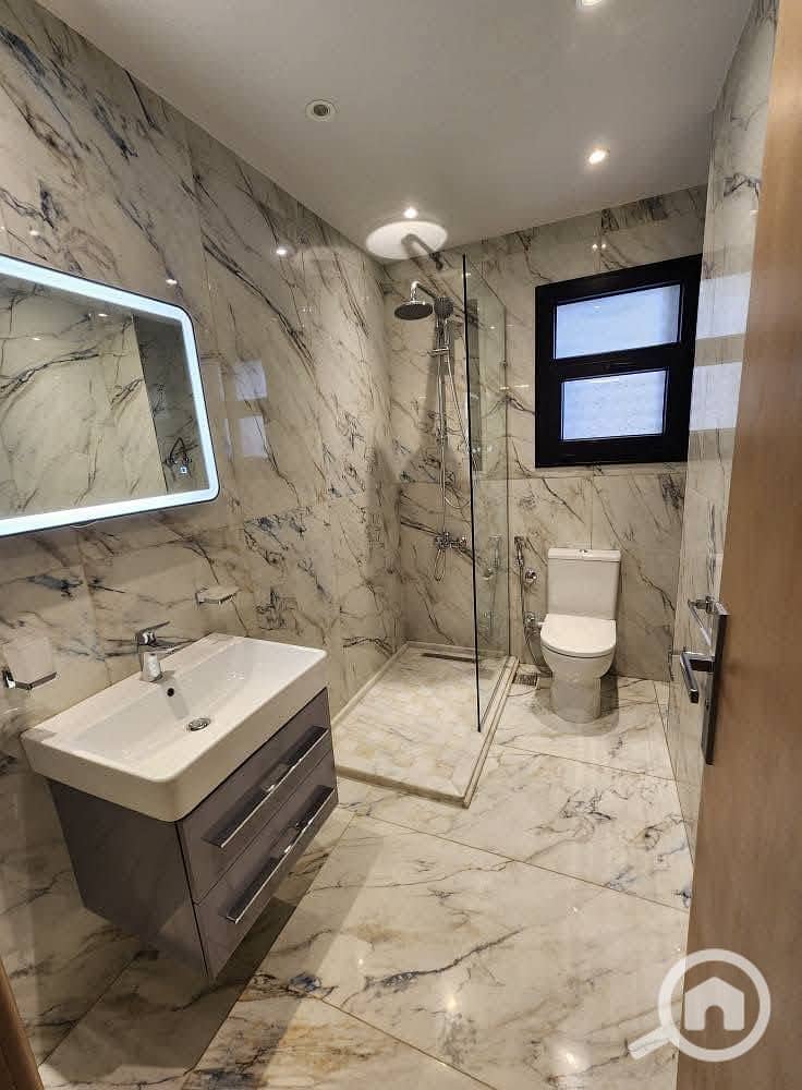 8 542752266_122122894694952550_6168464207747062272_n. jpg