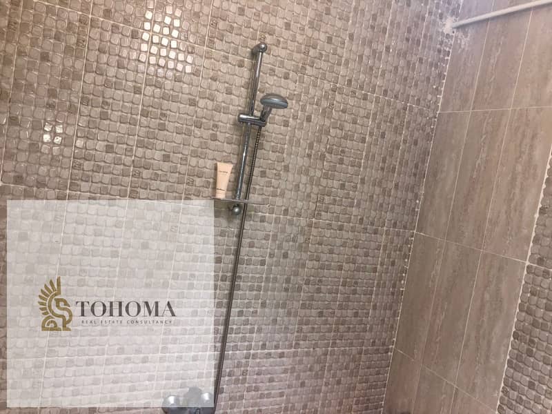 4 60d0abc5-dab0-42ab-b19a-e71b5ceb3292. jpg