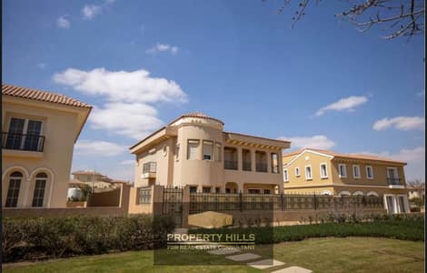 5 Bedroom Twin House for Sale in 6th of October, Giza - 3d212ca5-3ff1-44e3-b90a-b6059e5e16aa. jpg