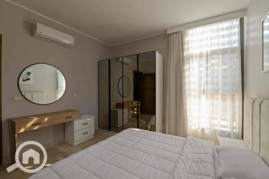 15 8a8bca4a-1206-432d-9002-864de6c21b6a. jpg