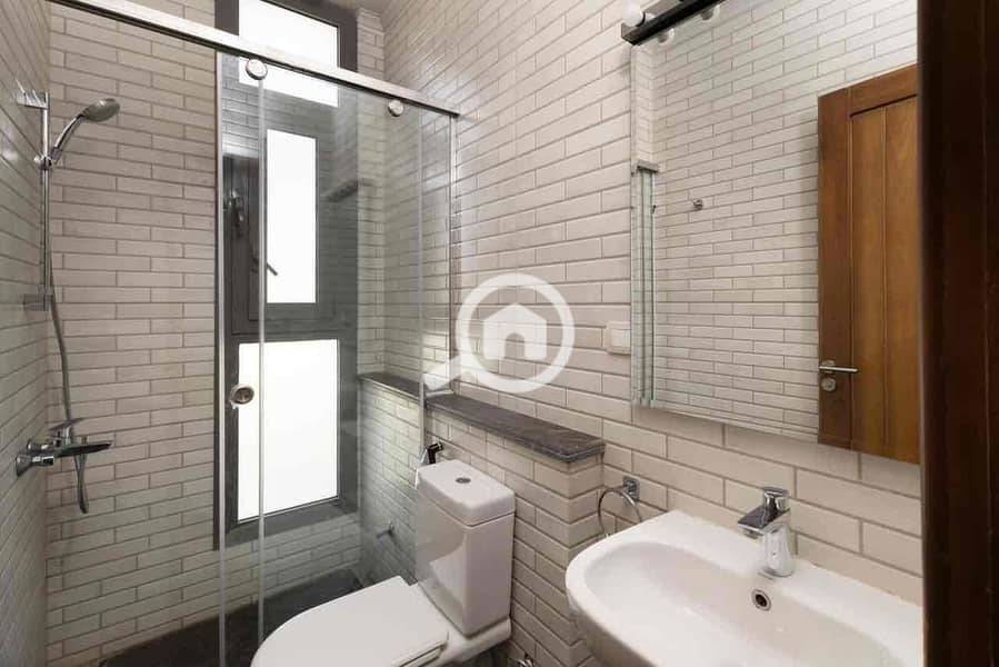 17 f723e75c-e0a5-461b-9d15-6a58b7717570. jpg