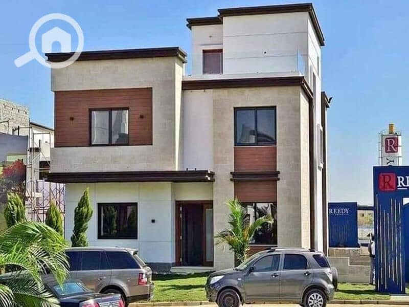 8 3075852-ef2d6o. jpg