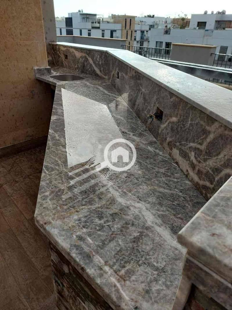 2 f50c5f6c-ac2b-4251-8ab0-6ff43e27e980. jpg