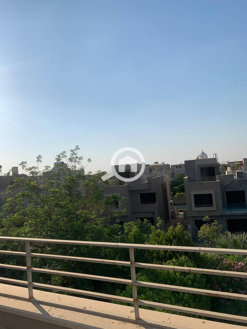 6 909543cd-3138-498b-8d1d-03d4bf898e24. jpeg