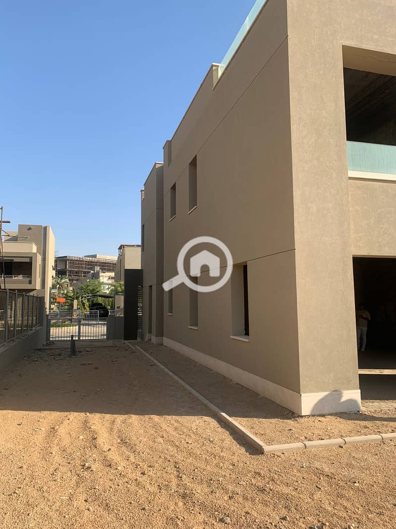 9 ead0a5b8-b20d-489b-af35-9af49297f801. jpeg