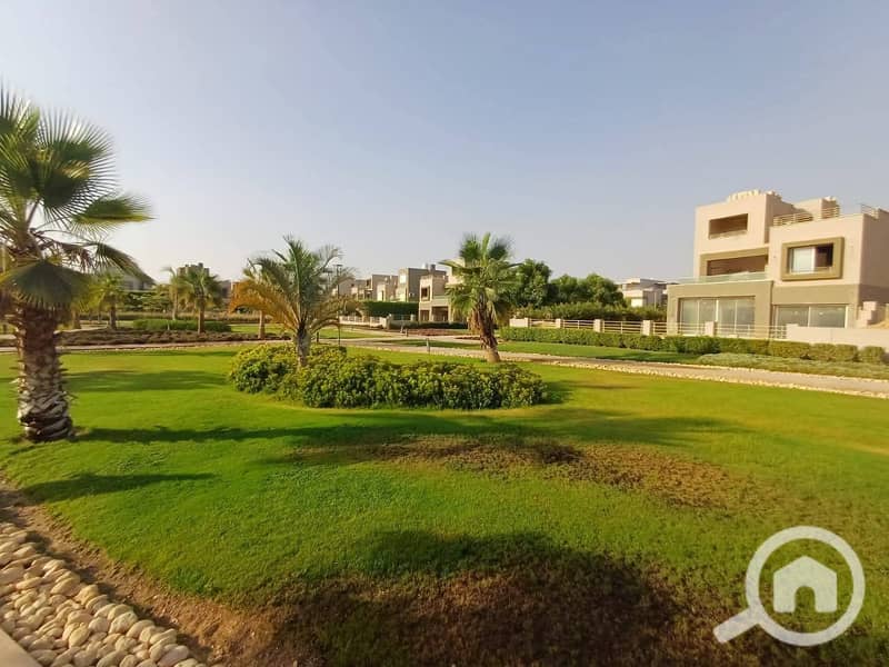 10 456e1a80-448a-4c06-9635-c3597b7eb2aa. jpeg