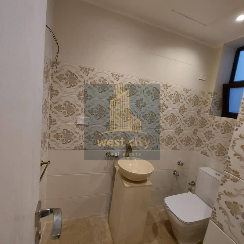 6 IMG-20251110-WA0021. jpg