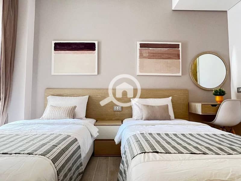 8 519678630_1822281305368365_1332981140900509731_n. jpg