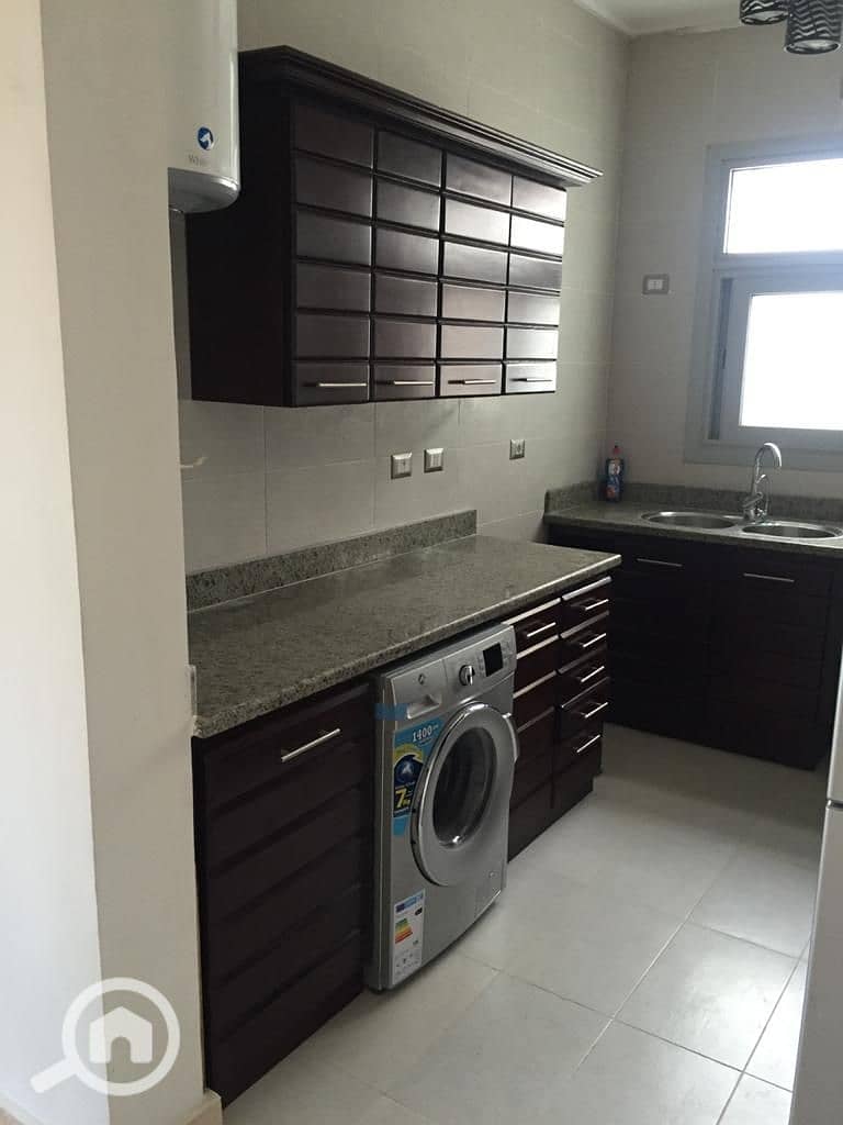 8 WhatsApp Image 2025-11-10 at 13.38. 37_55264590. jpg