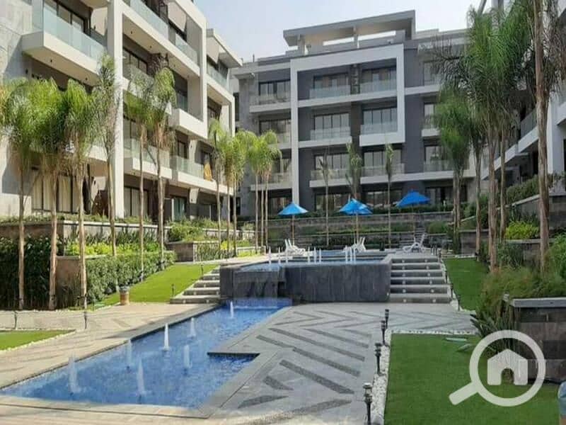 11 4097967-f5b70o. jpg