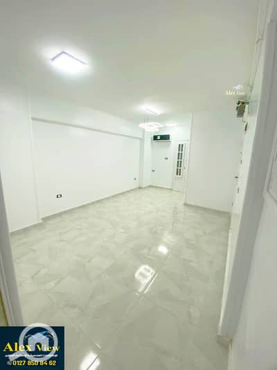 2 Bedroom Flat for Sale in Miami, Alexandria - 1. jpg