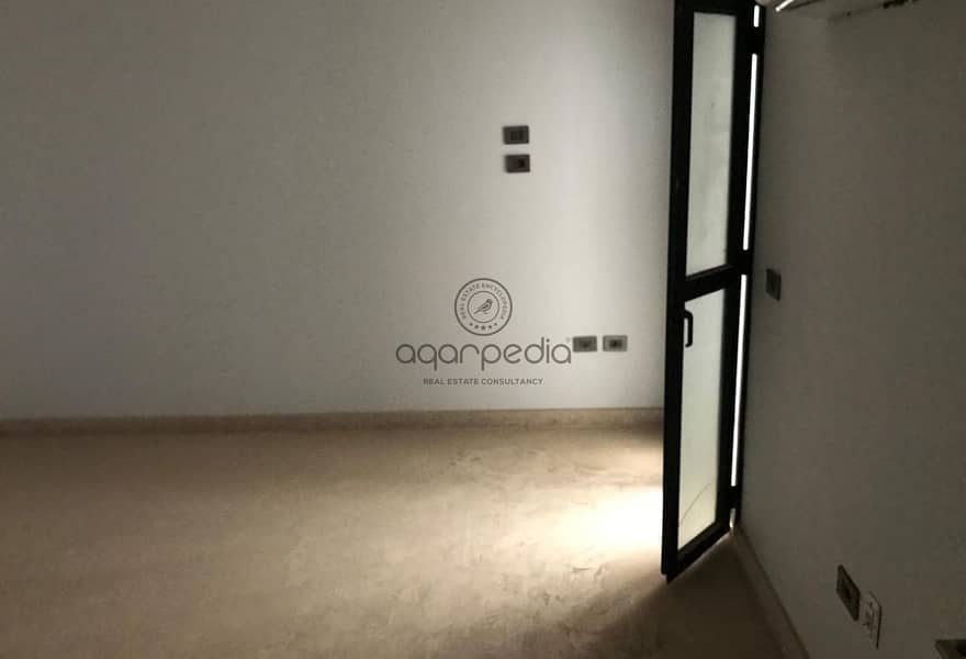 4 813fed2e-9744-4938-aaf1-af824d597a68. jpg