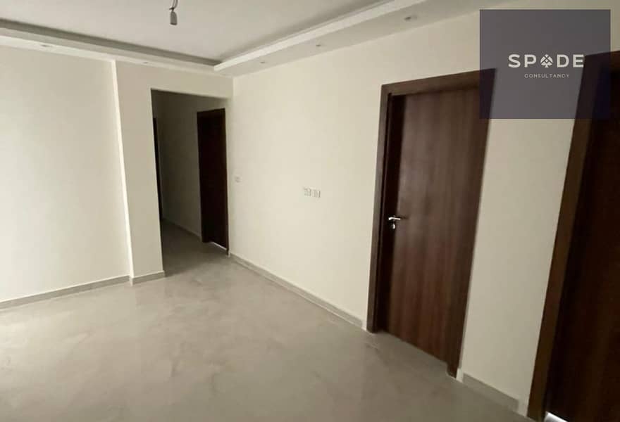 4 7fe25b8b-34bb-4642-931e-a3f4dff98d78. jpg