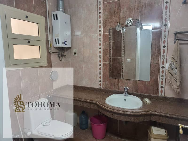 4 adce2f97-8e1e-4f1f-a3d4-579029d8bc9c. jpg