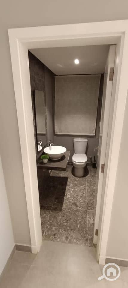 24 WhatsApp Image 2024-08-25 at 16.28. 53_dc45cdc5. jpg