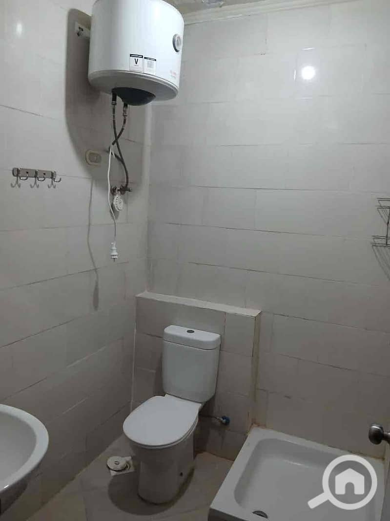 9 fd7ec0e1-38b0-464f-8cc1-0dd18b4ff789. jpg