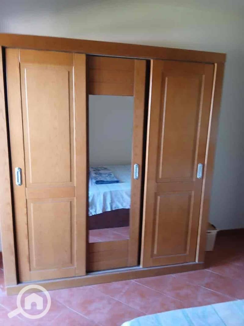 18 aedea4fe-72e6-4130-9912-a15ffa0cbddc. jpg