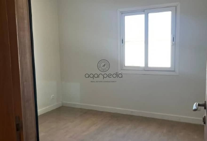 9 e41e0052-4a48-4056-b8a1-a00f8fc4104d. jpg