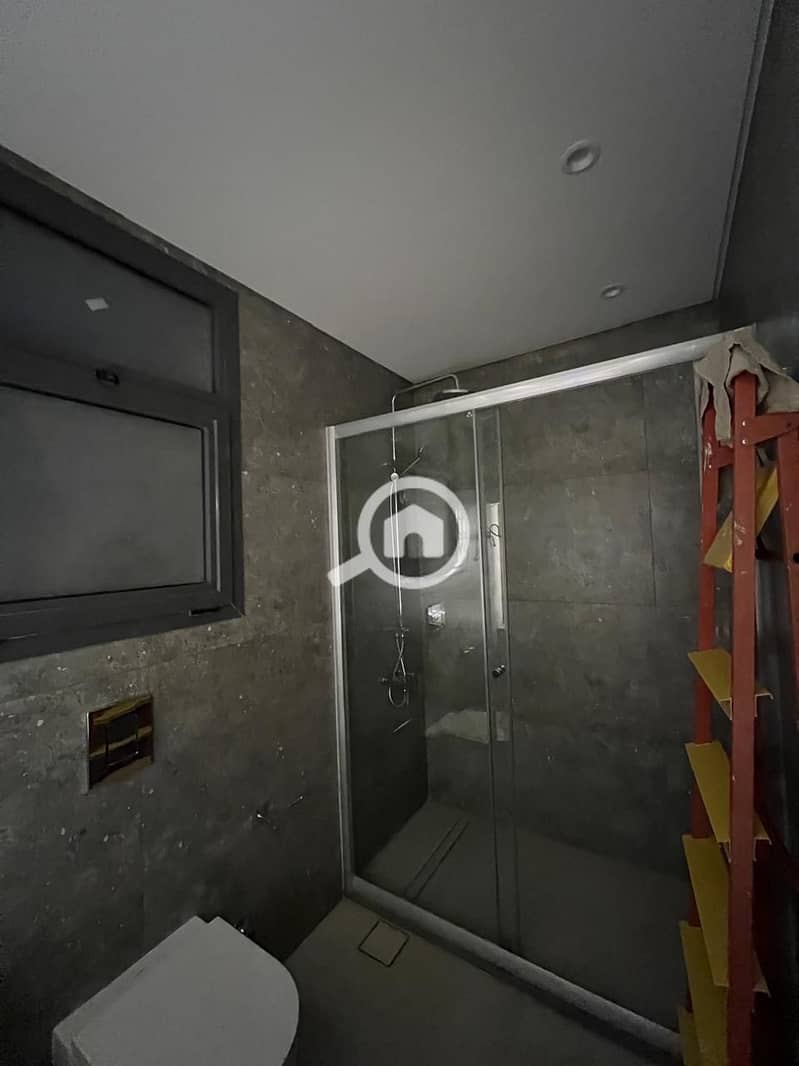 5 WhatsApp Image 2025-11-10 at 1.34. 55 PM. jpeg