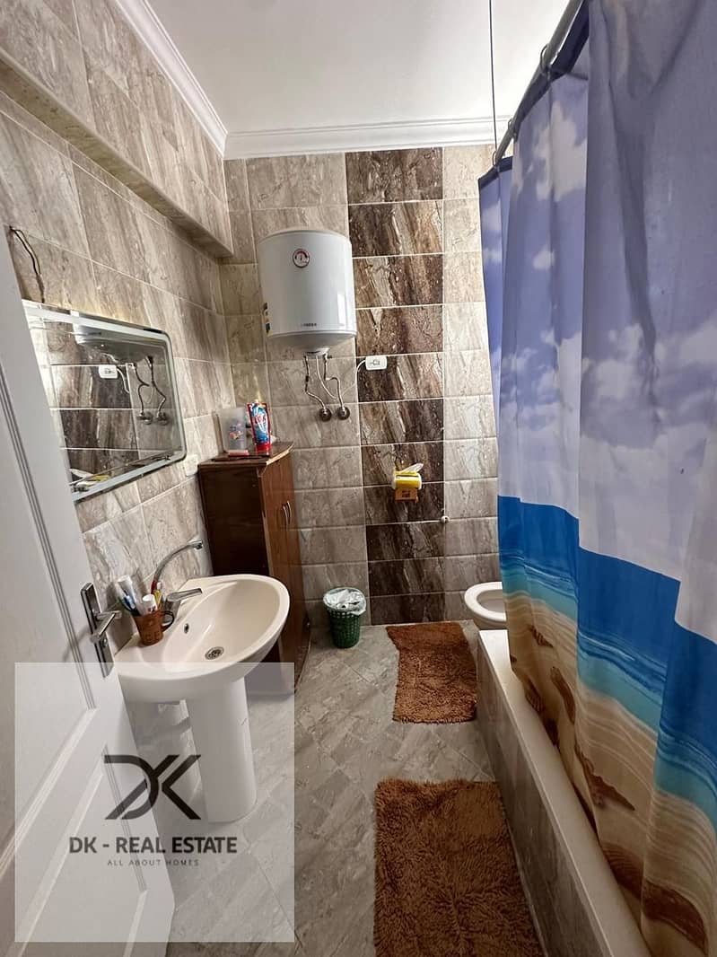 7 WhatsApp Image 2025-10-07 at 11.52. 40 AM. jpeg