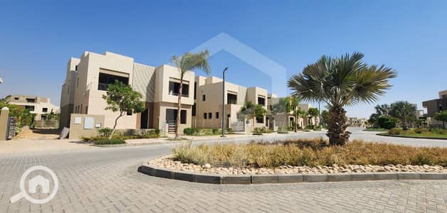 5 Bedroom Villa for Sale in 6th of October, Giza - The Crown 3. jpg